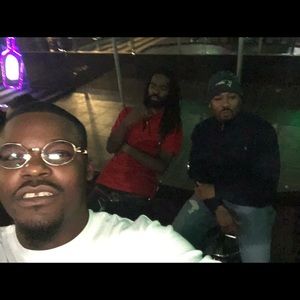 Meet your Posher, Lee